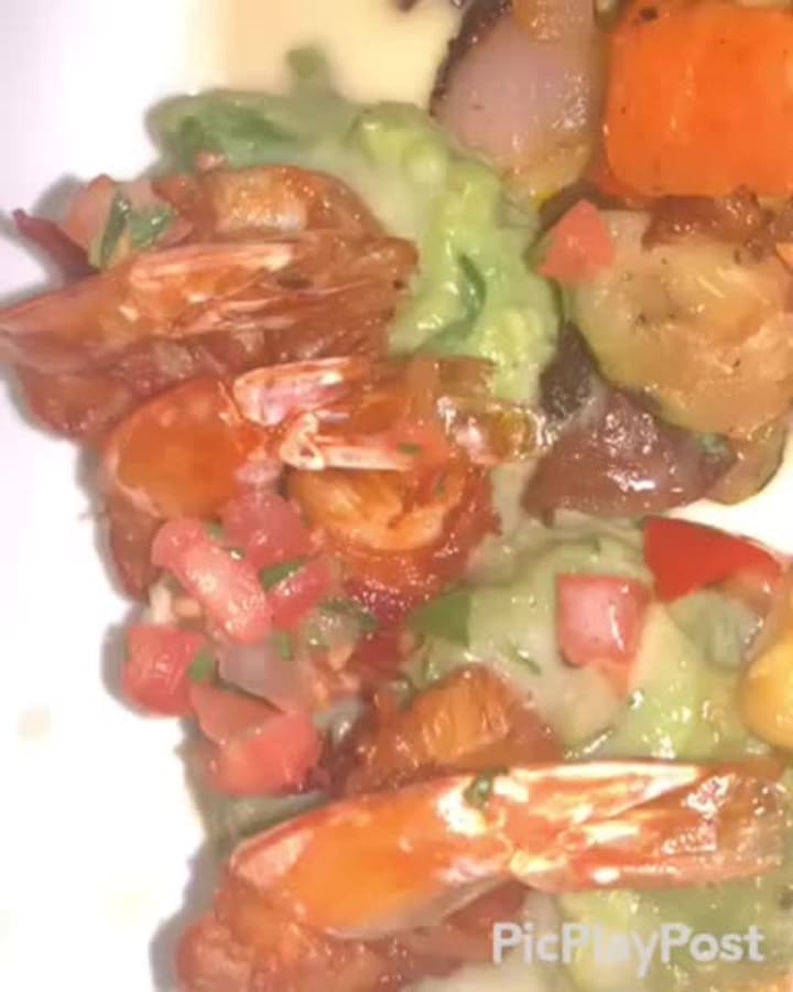 Cooper's Hawk Winery & Restaurant