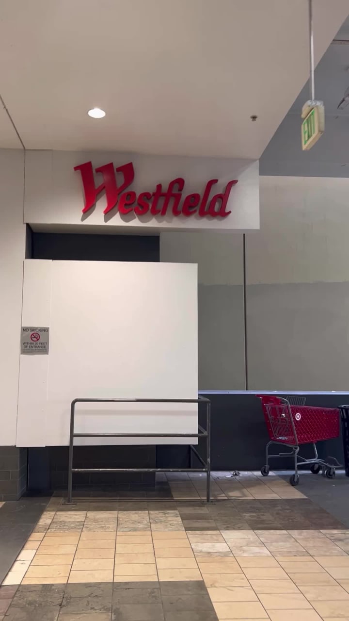 Video review of Westfield Topanga & The Village