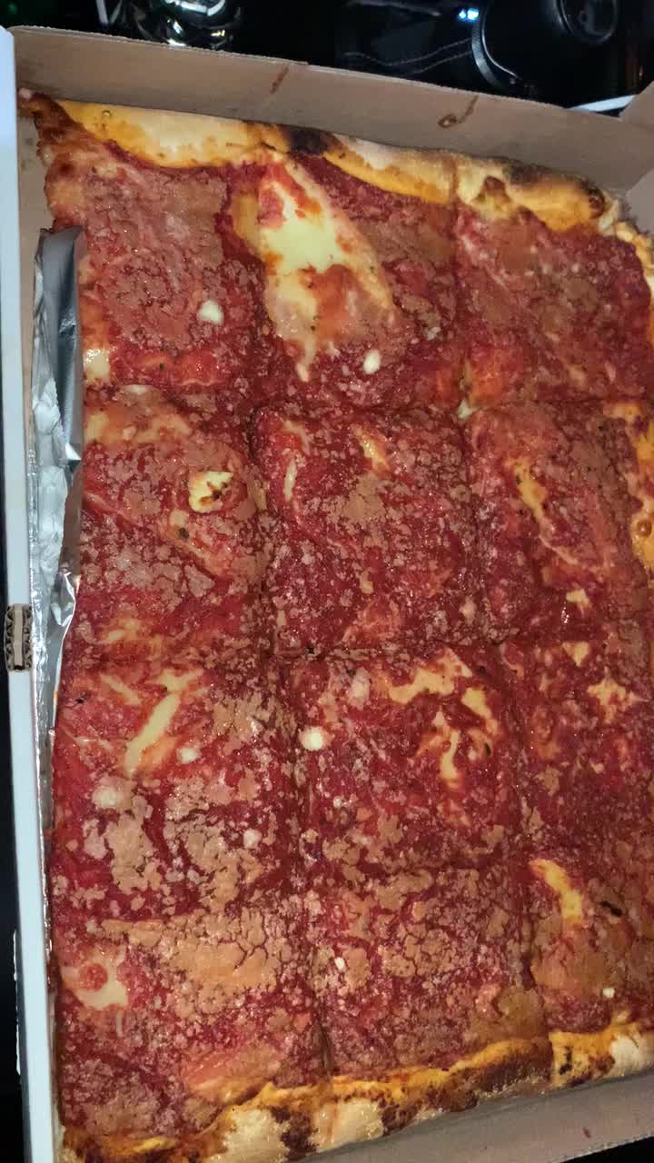 L&B Spumoni Gardens