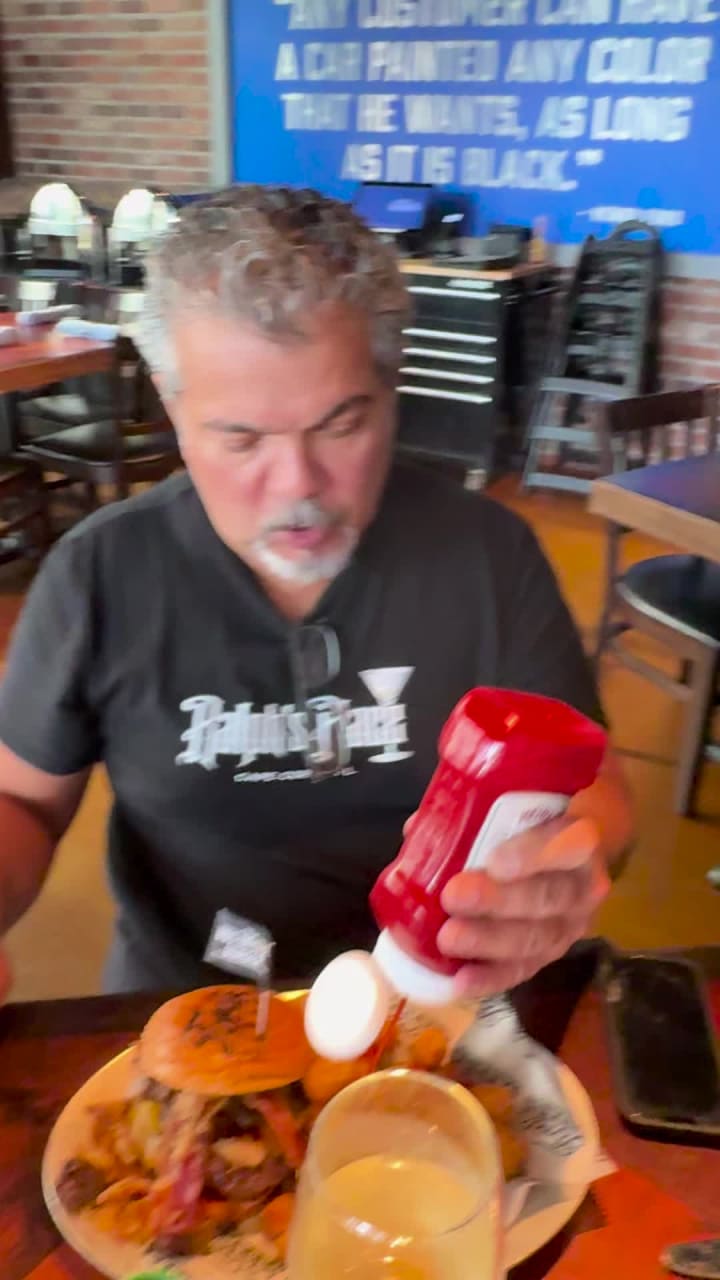 Video review of Ford’s Garage