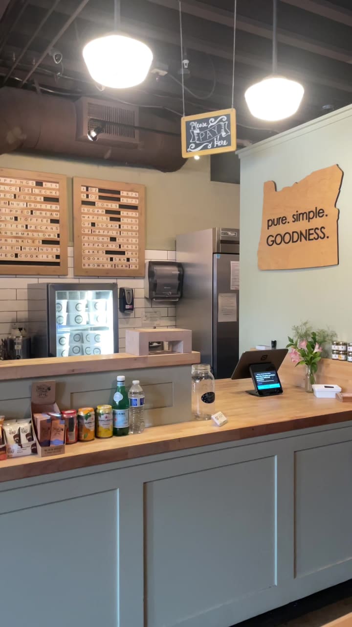 Bontà - Natural Artisan Gelato Tasting Room