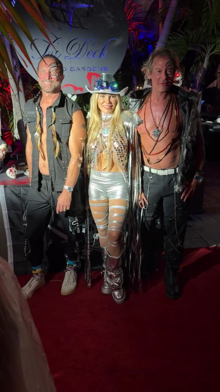 The Deck at Island Gardens