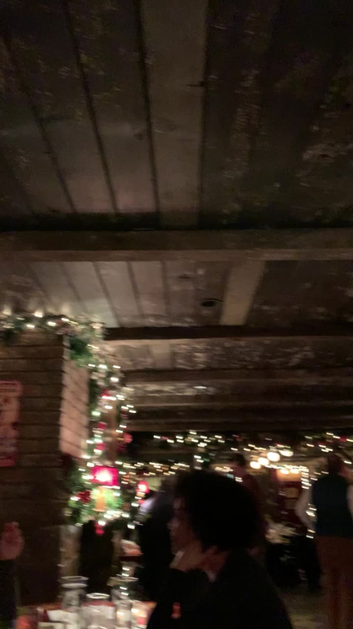 Video review of The Churchill Tavern