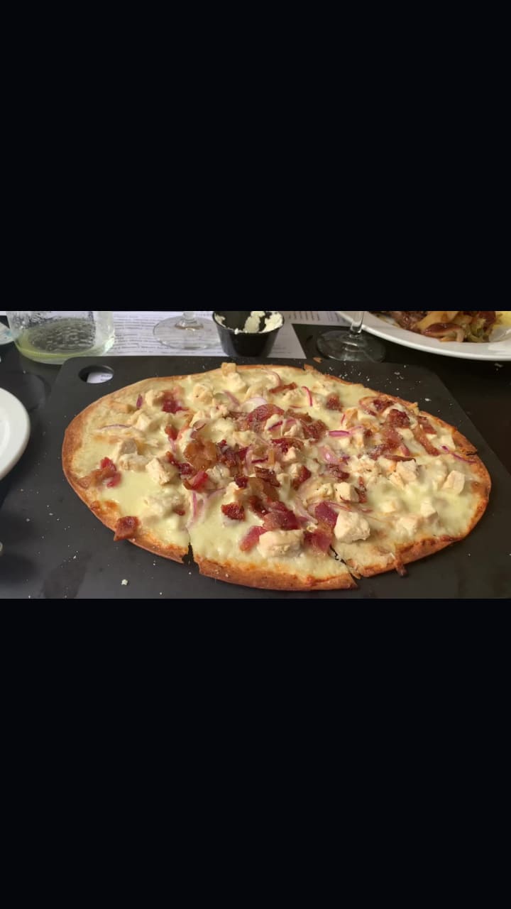 Video review of The Majestic Grille