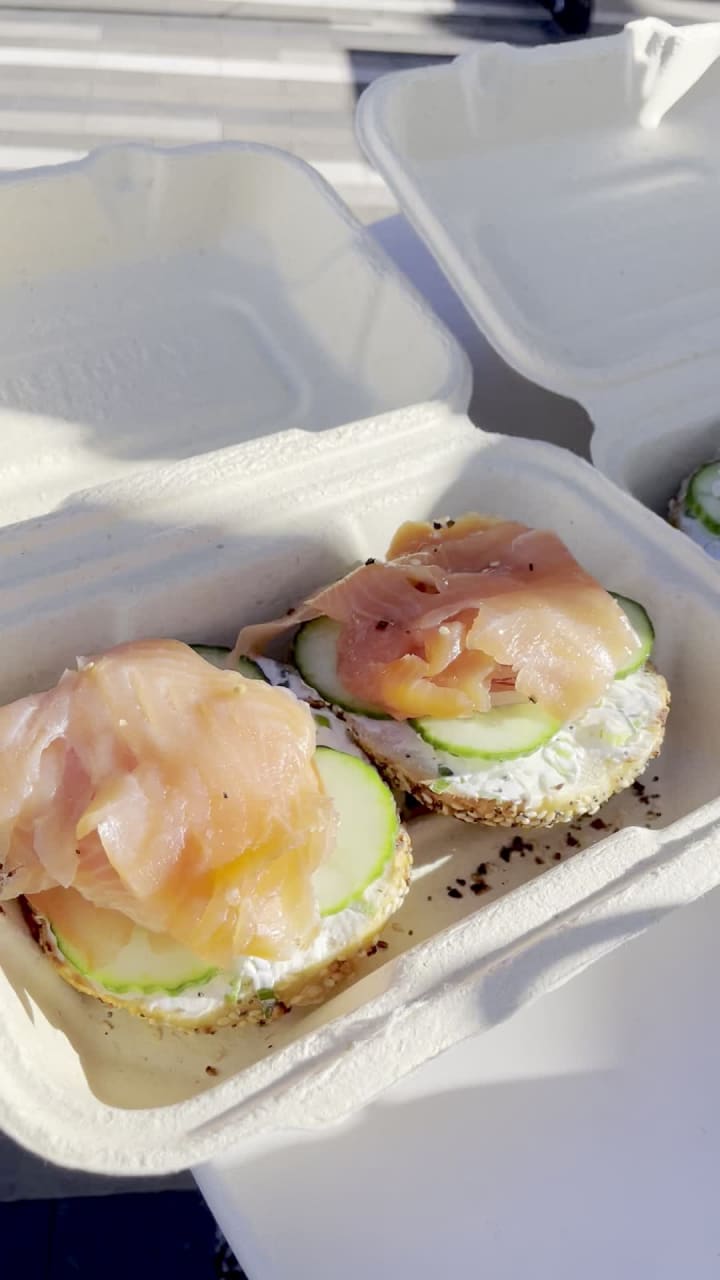 Video review of Pop's Bagels