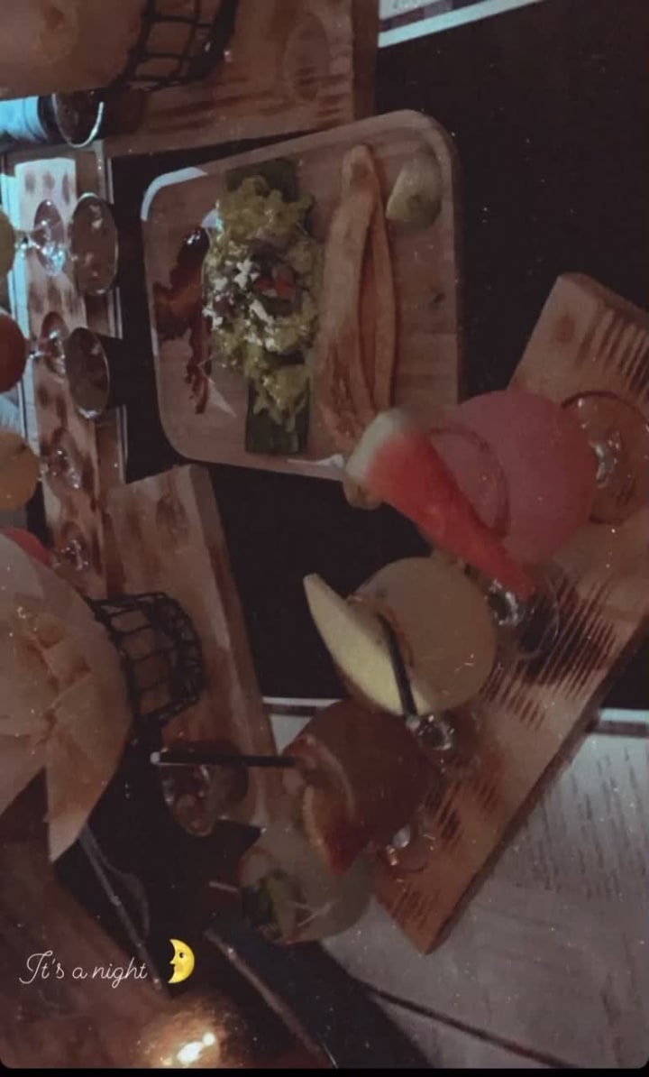 Video review of Capital One Café