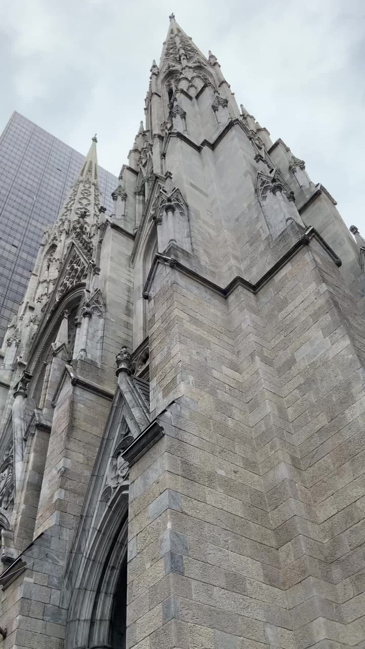 Video review of St. Patrick's Cathedral
