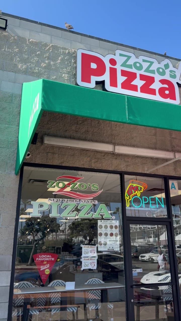 Zozo’s New York Pizza