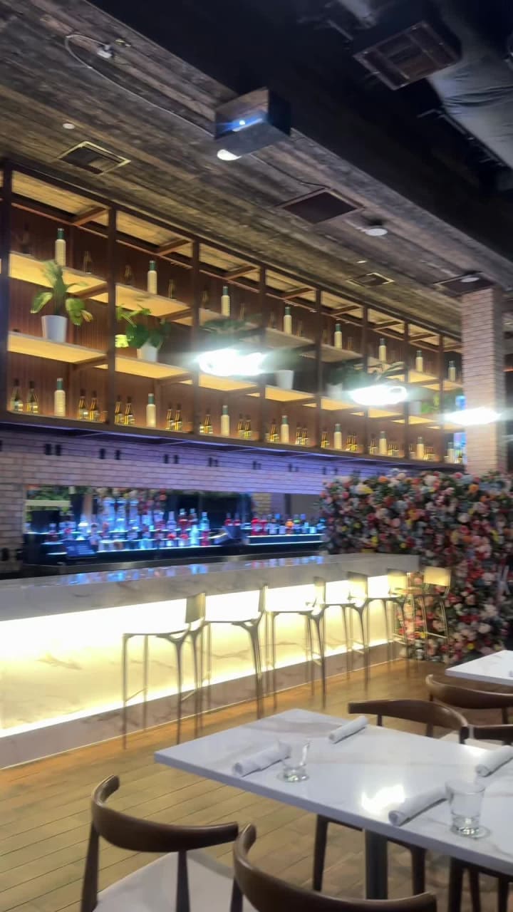 Kitchen + Kocktails