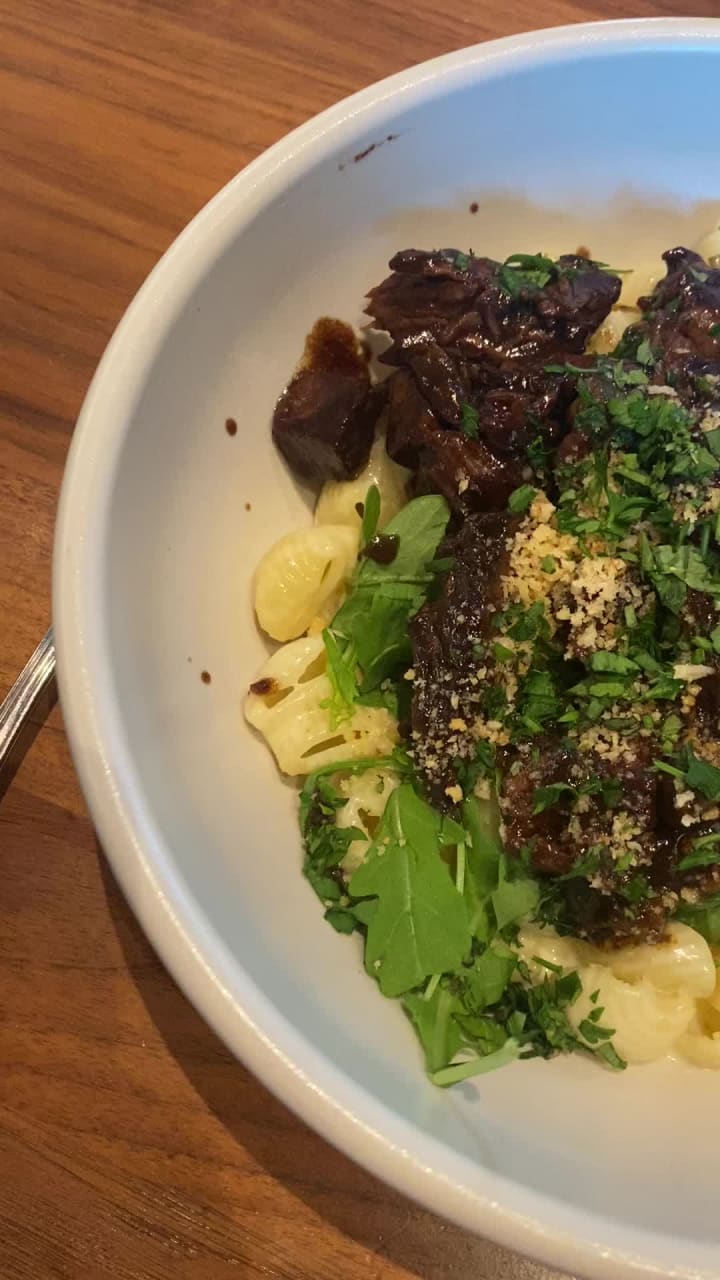 Video review of North Italia