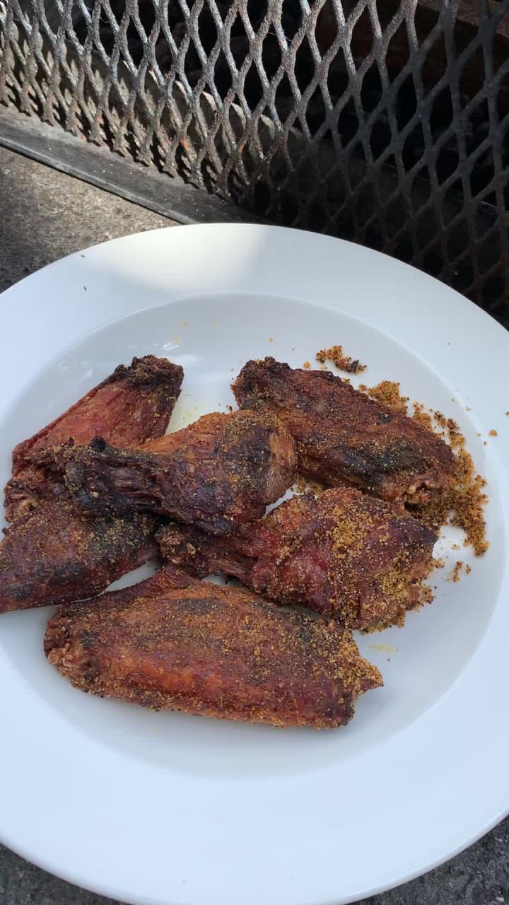 The Social Bar & Grill