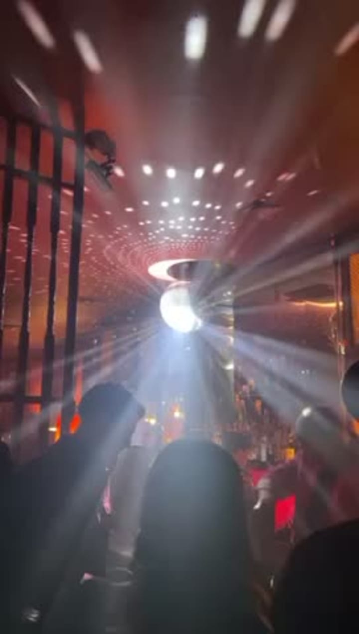 Video review of Joyface