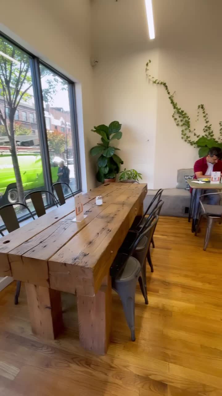 Video review of Sihana Cafe