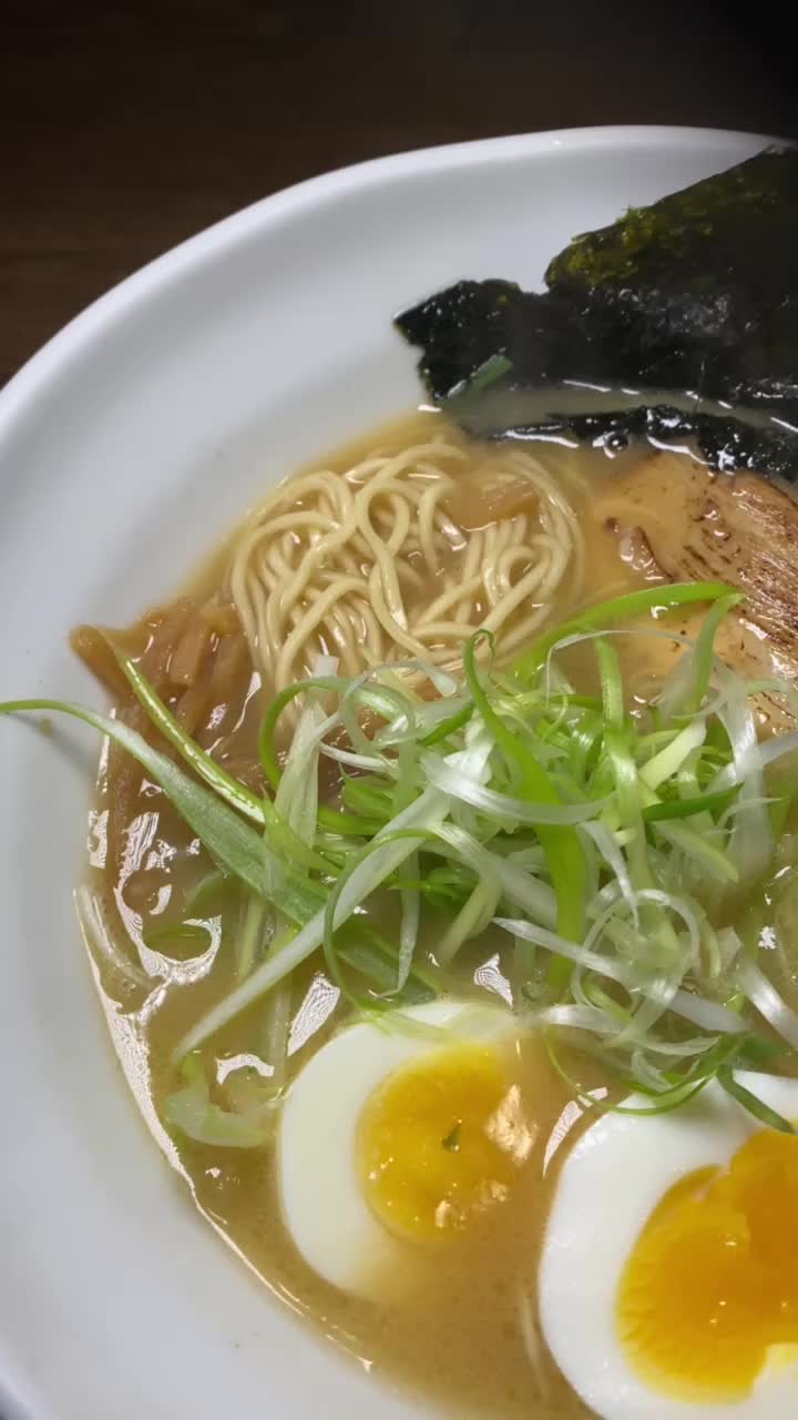 Video review of Ramen Hashi
