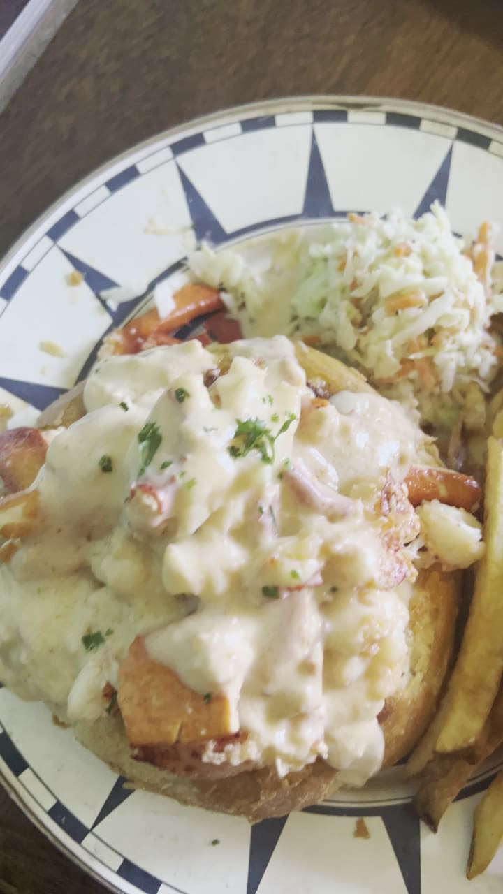 Video review of Ford's Lobsters