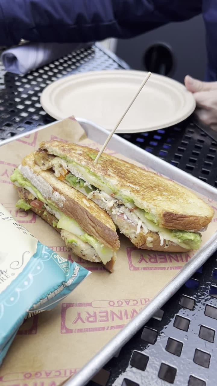 Video review of Riverwalk Wine Garden by City Winery