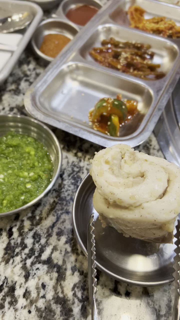 Video review of Let's Meat Kbbq