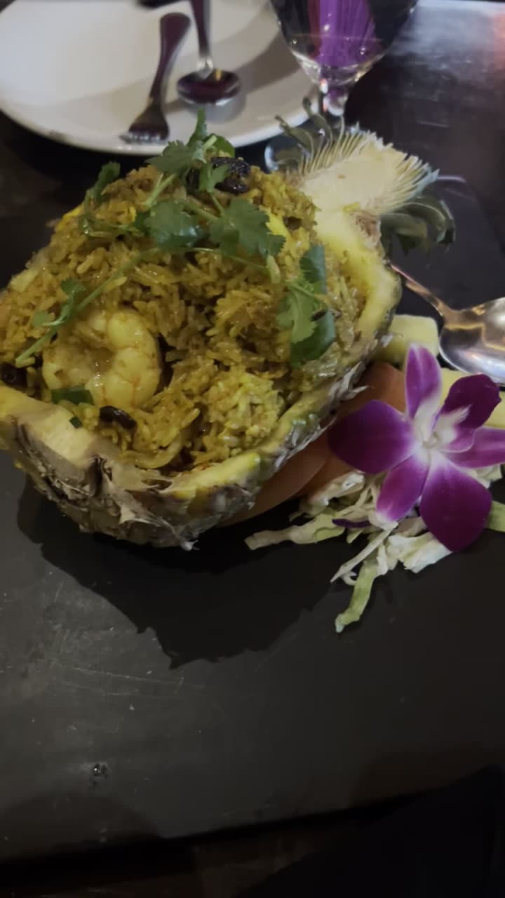 Noi Thai Cuisine - Downtown Seattle