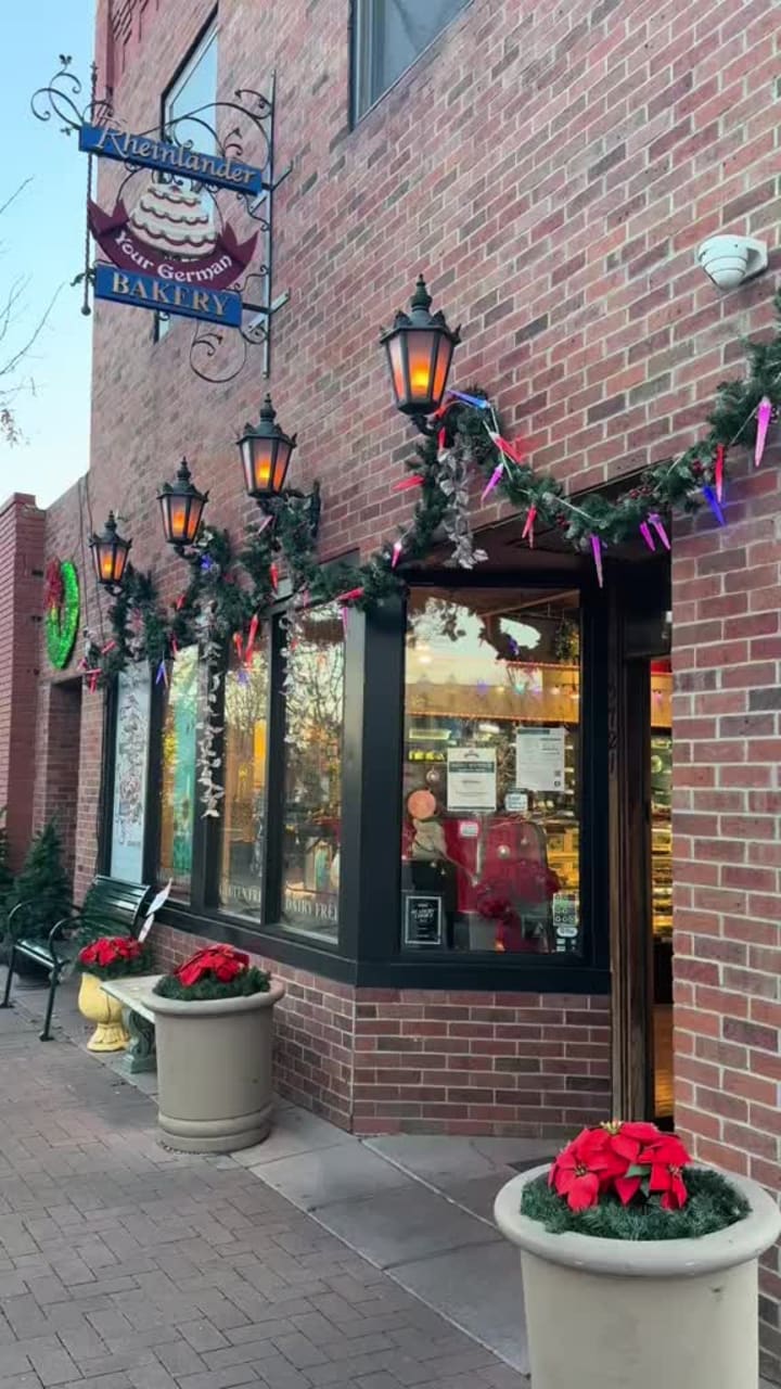 Video review of Rheinlander Bakery