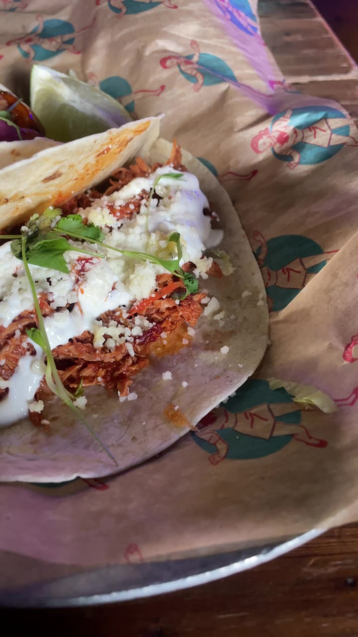 Video review of Tin Roof