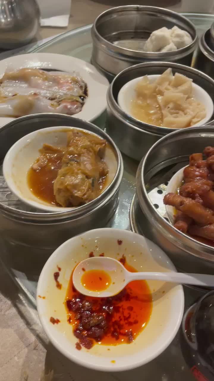 Happy Valley Dim Sum & Asian Cuisine, 喜萬年