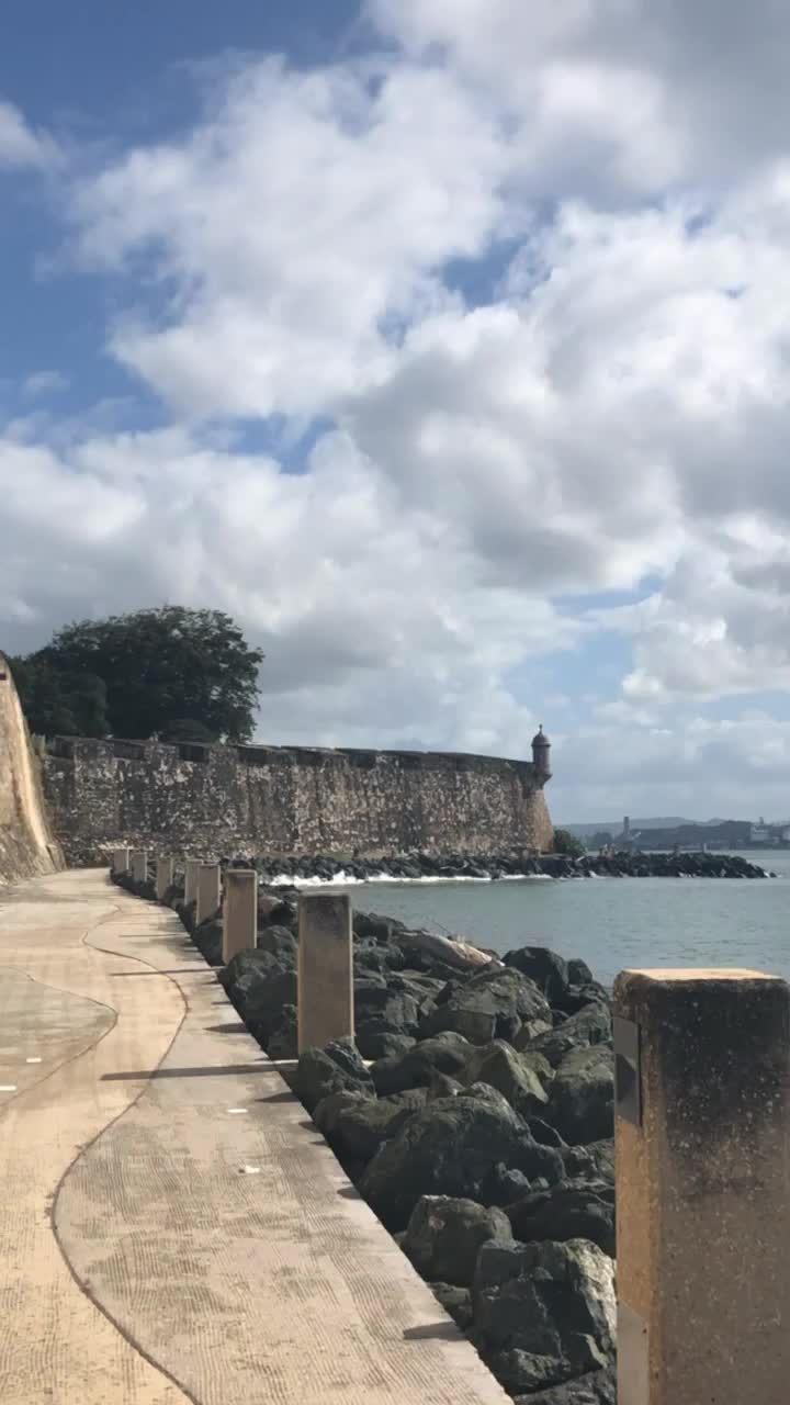Fort San Felipe del Morro (Castillo San Felipe del Morro)