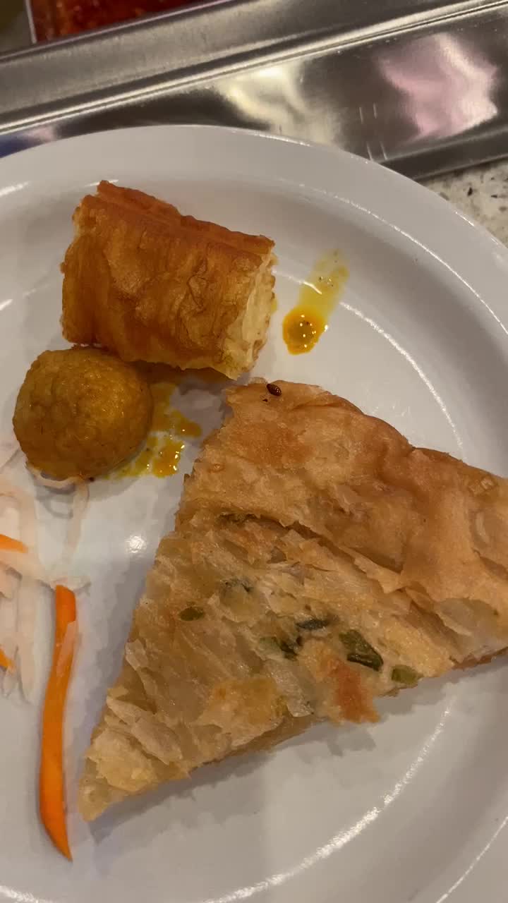 Video review of The Pot's