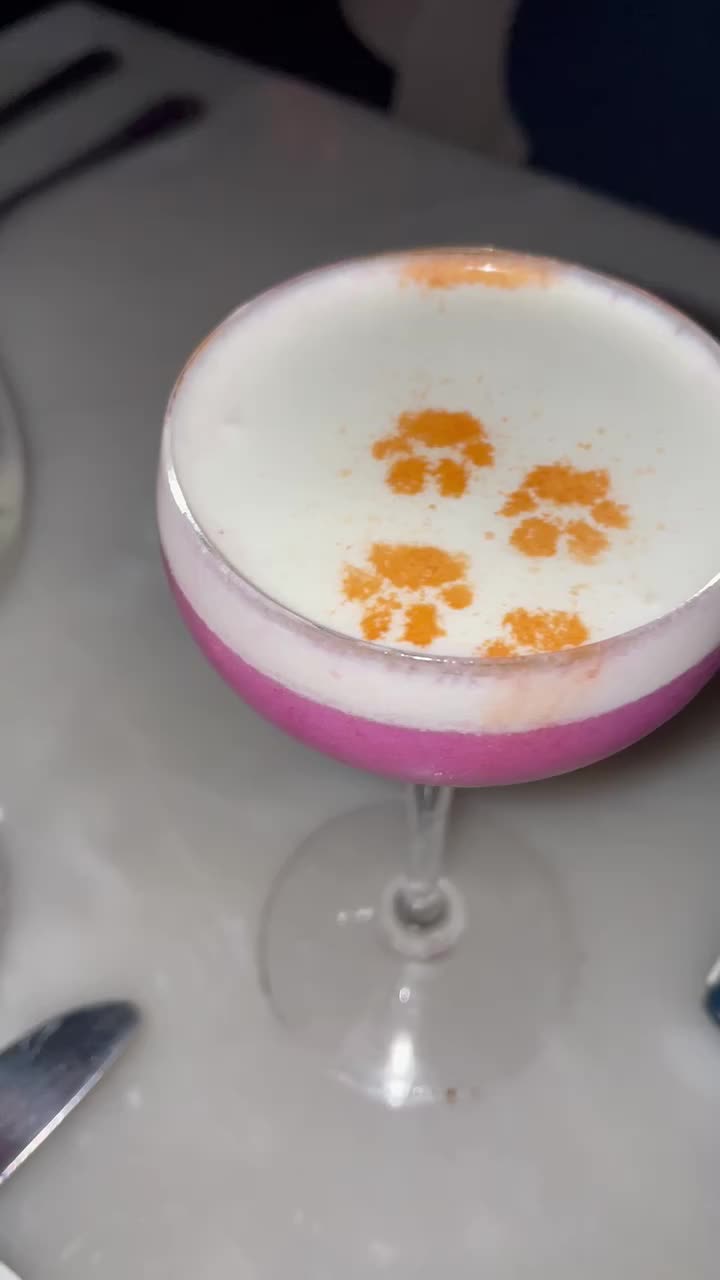 Video review of The Bluebird Cocktail Room