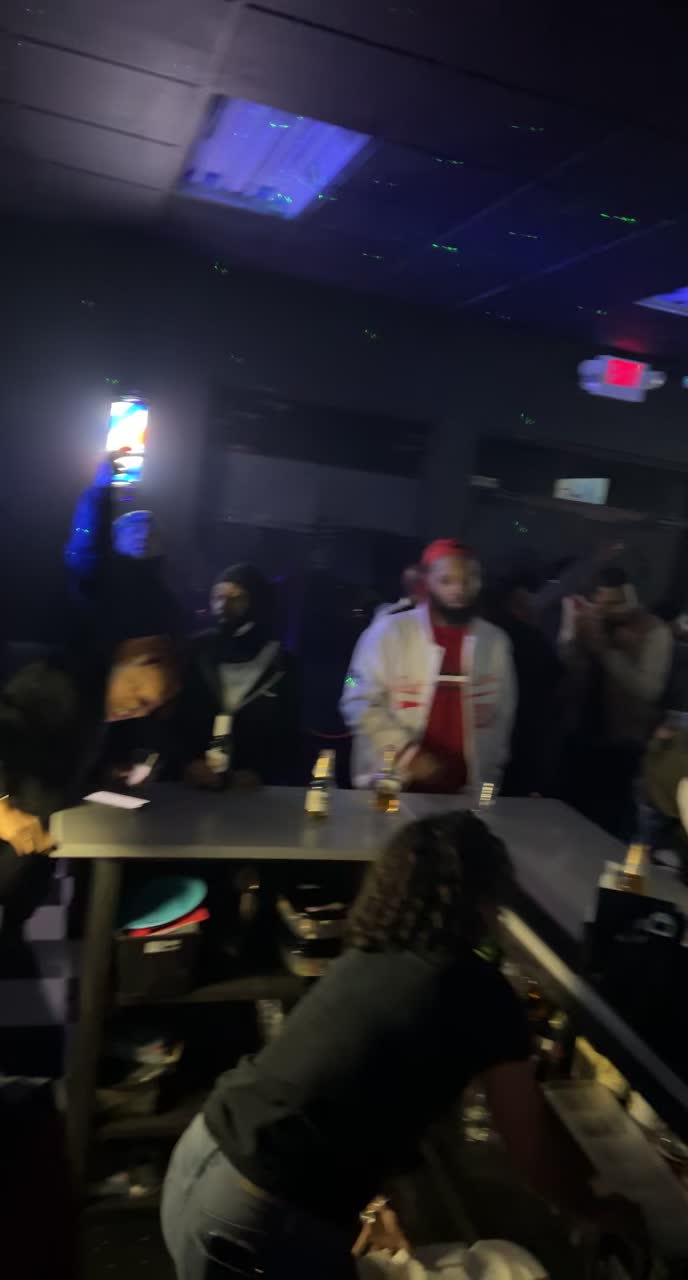 Highly Skilled Grooming & Lounge