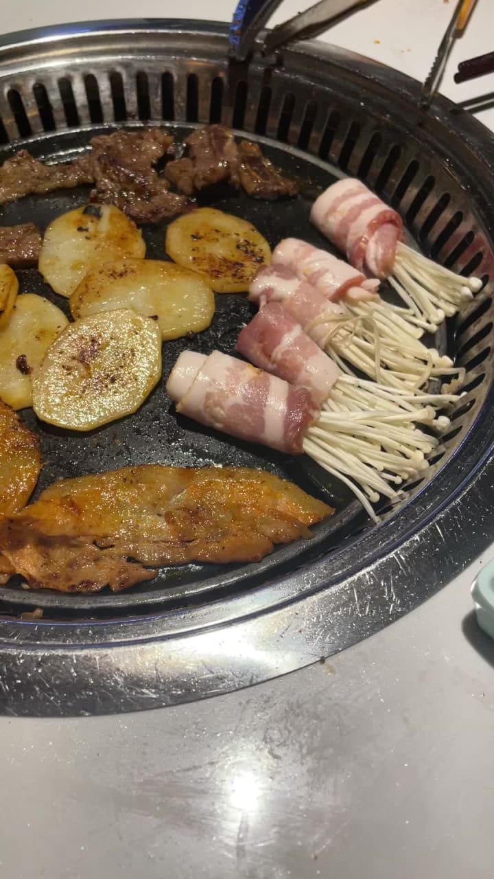 Xiang Hotpot & BBQ - Flushing