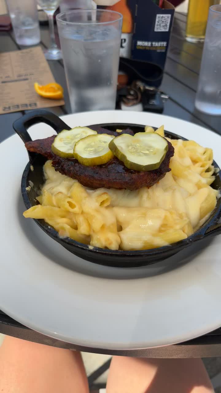 Craggy Range Bar & Grill