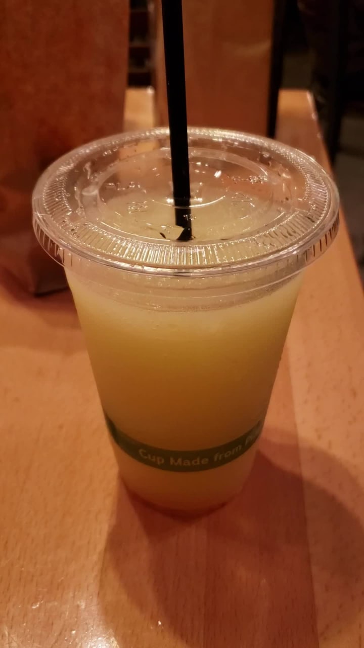 Video review of Sal y Limón