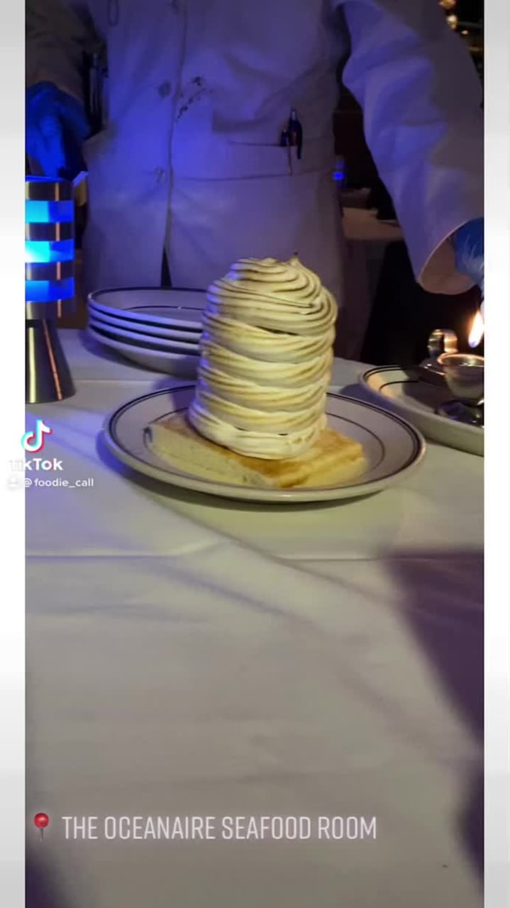 The Oceanaire Seafood Room