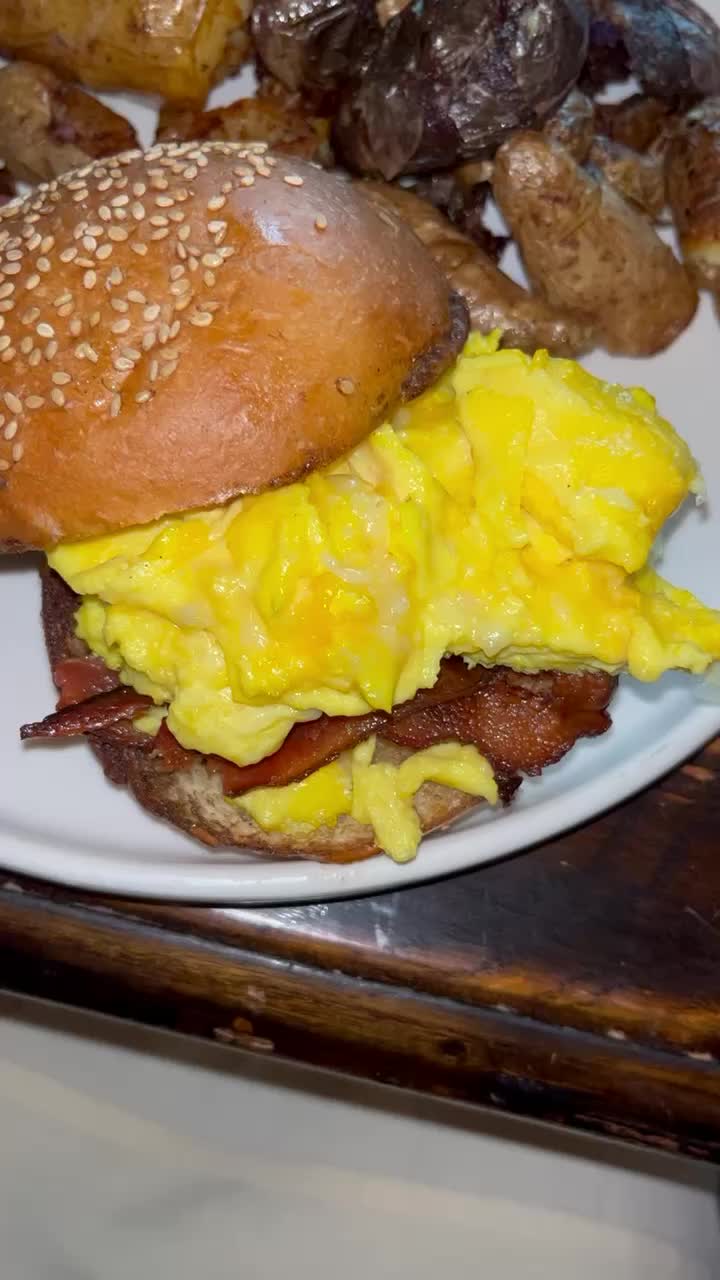 Video review of Geist