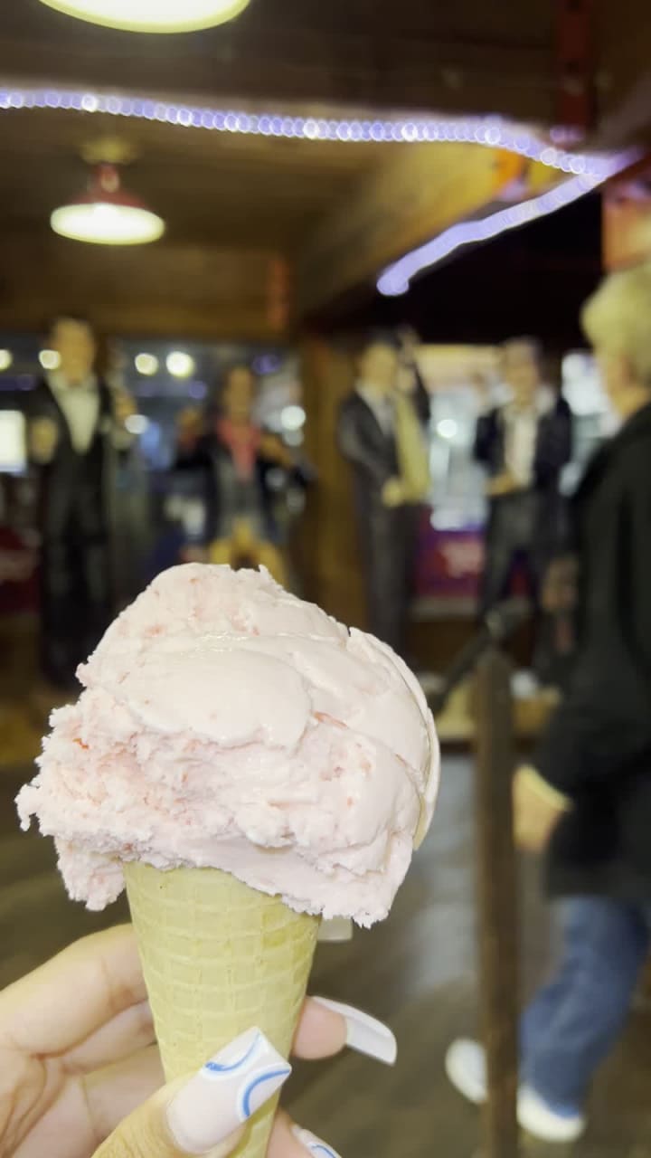 Video review of Seattle Bay Creamery