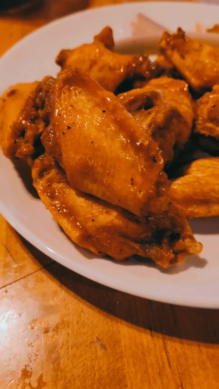 Video review of Cast Iron Tavern