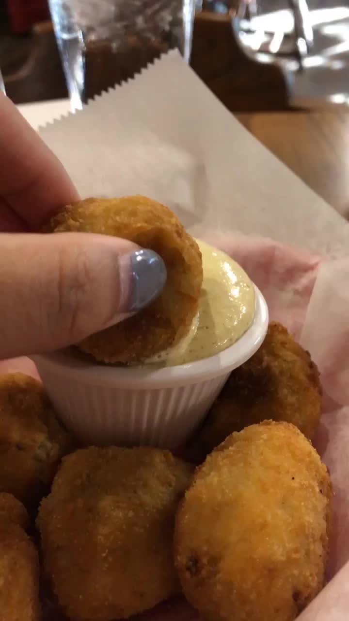 Video review of Schmidt's Restaurant und Sausage Haus