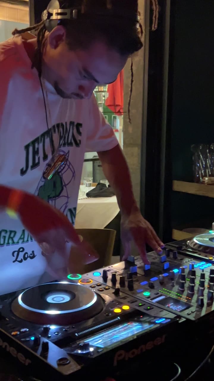 Video review of Caffe Roma