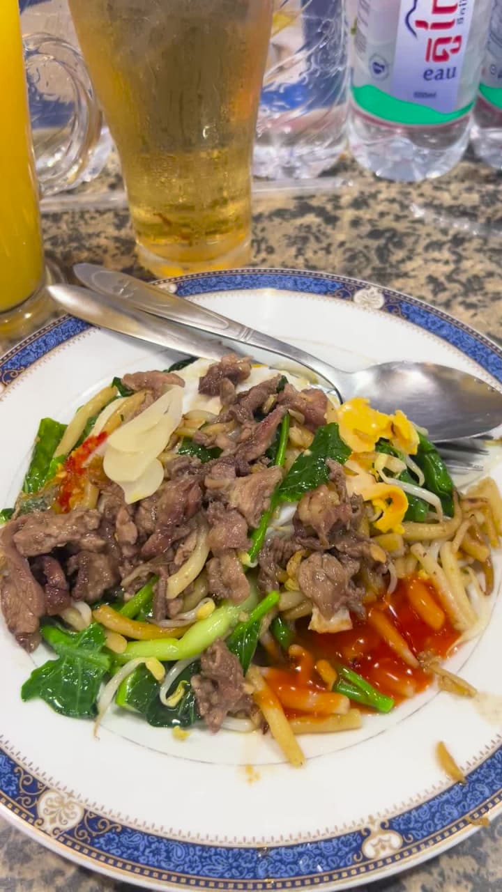 Russian Market (ផ្សារ​ទួល​ទំពូង​ | Russian Market)