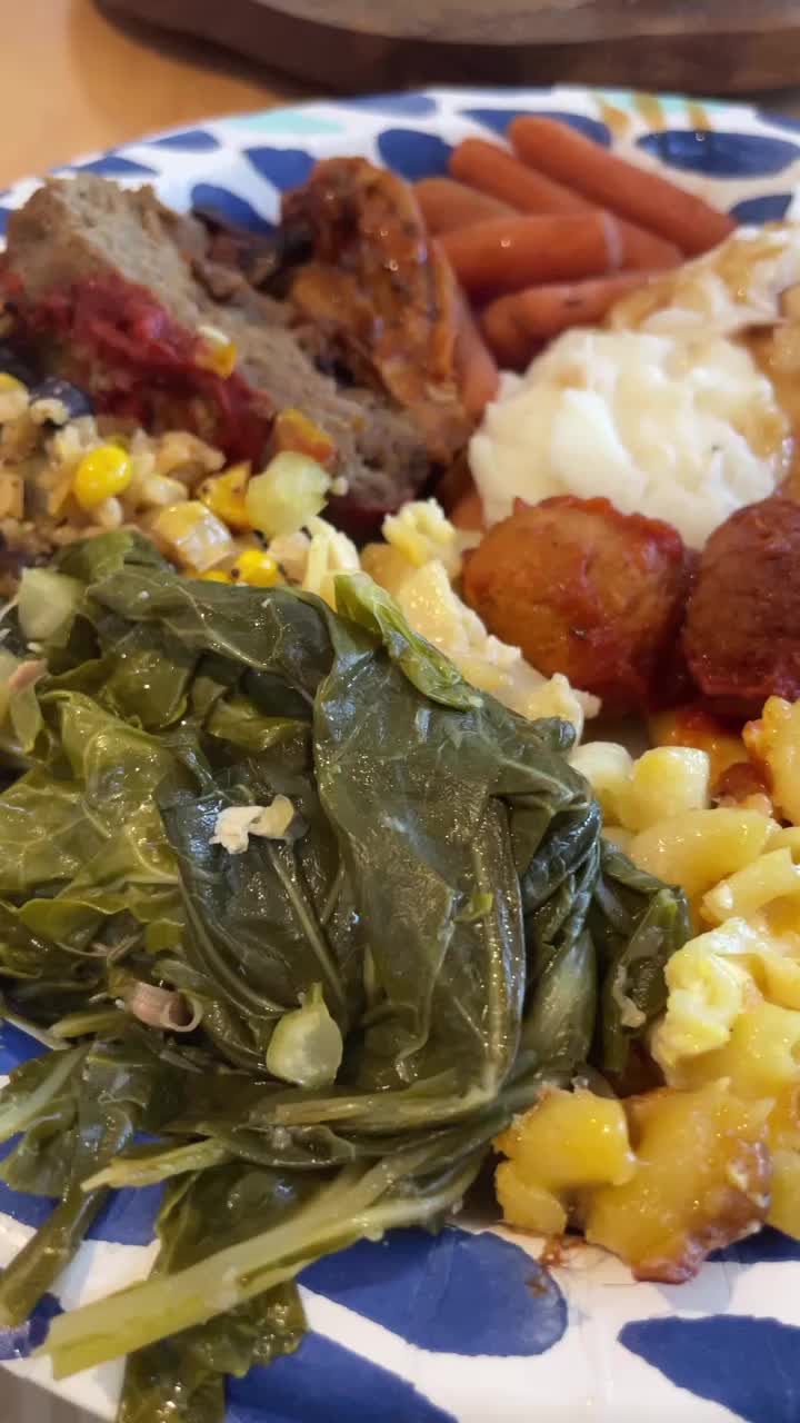 Flower Pot Galleria & Eatery