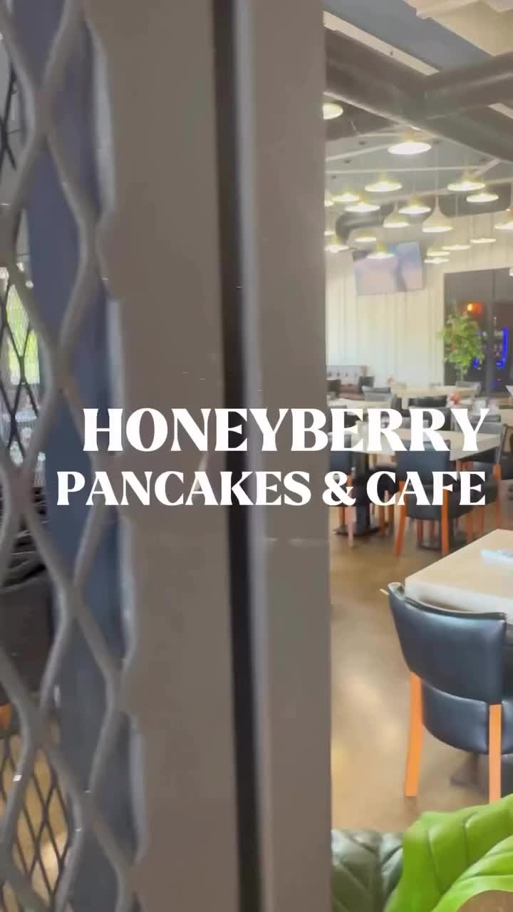 Honey Berry Pancake and Cafe