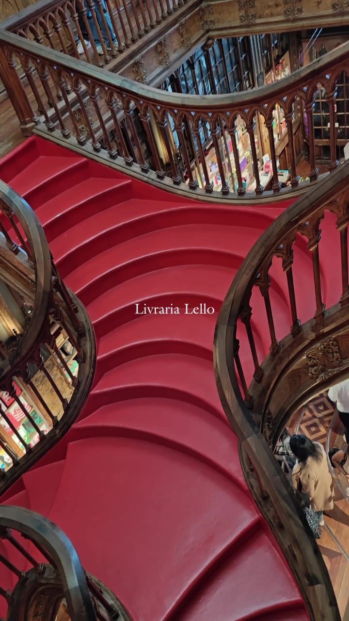 Video review of Livraria Lello