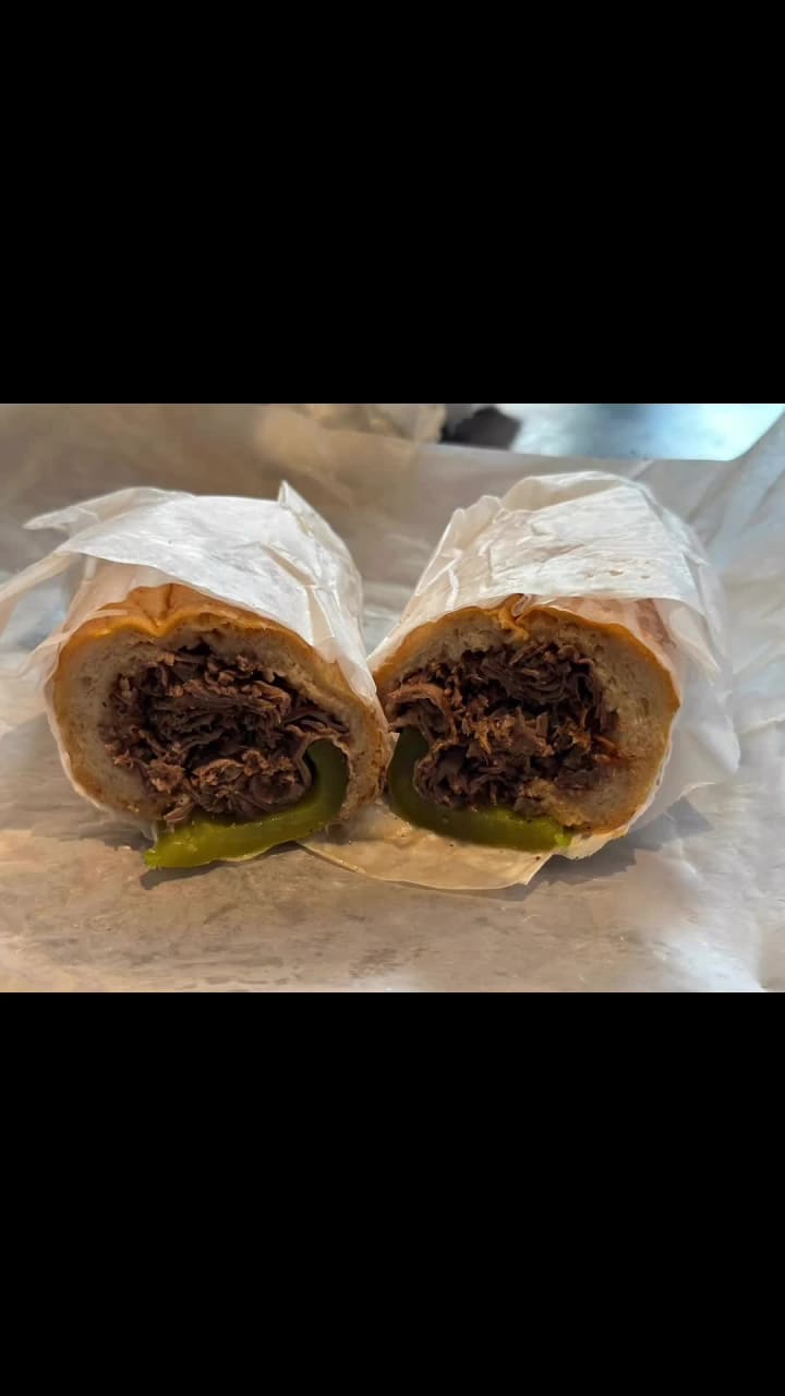 Video review of Mr. Beef