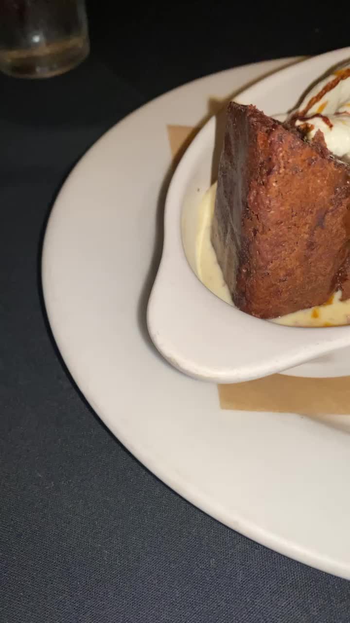 Video review of The Shannon Rose