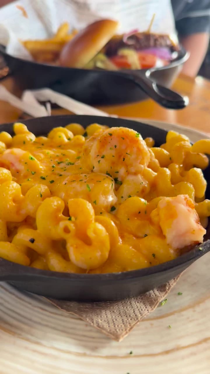 Video review of Bubba Gump Shrimp Co.