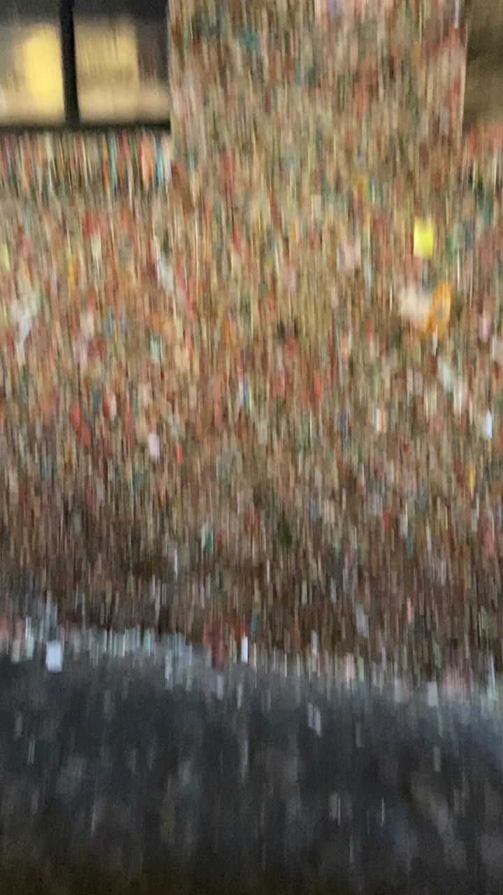 Video review of Gum Wall