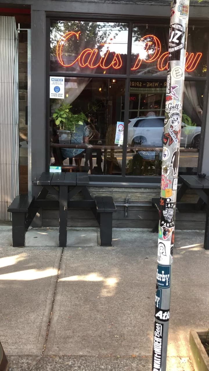 Video review of Cat's Paw Saloon