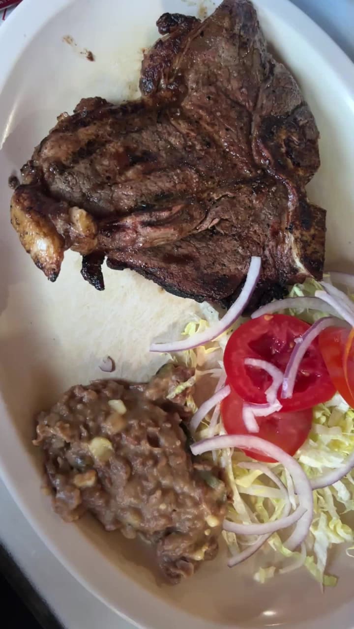 Video review of La Cabaña