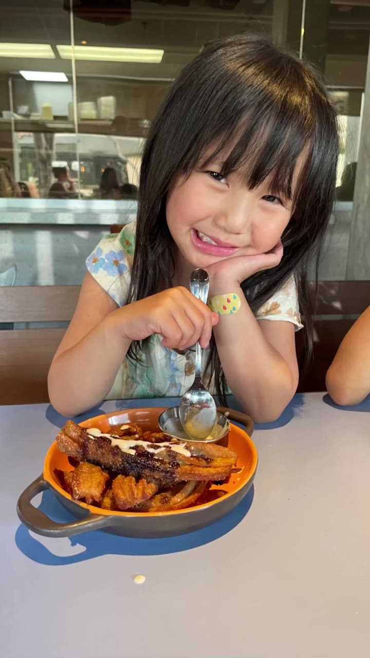 Video review of Socalo