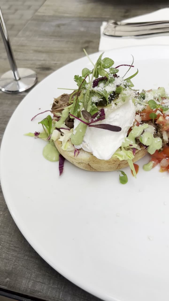 Video review of Park Social